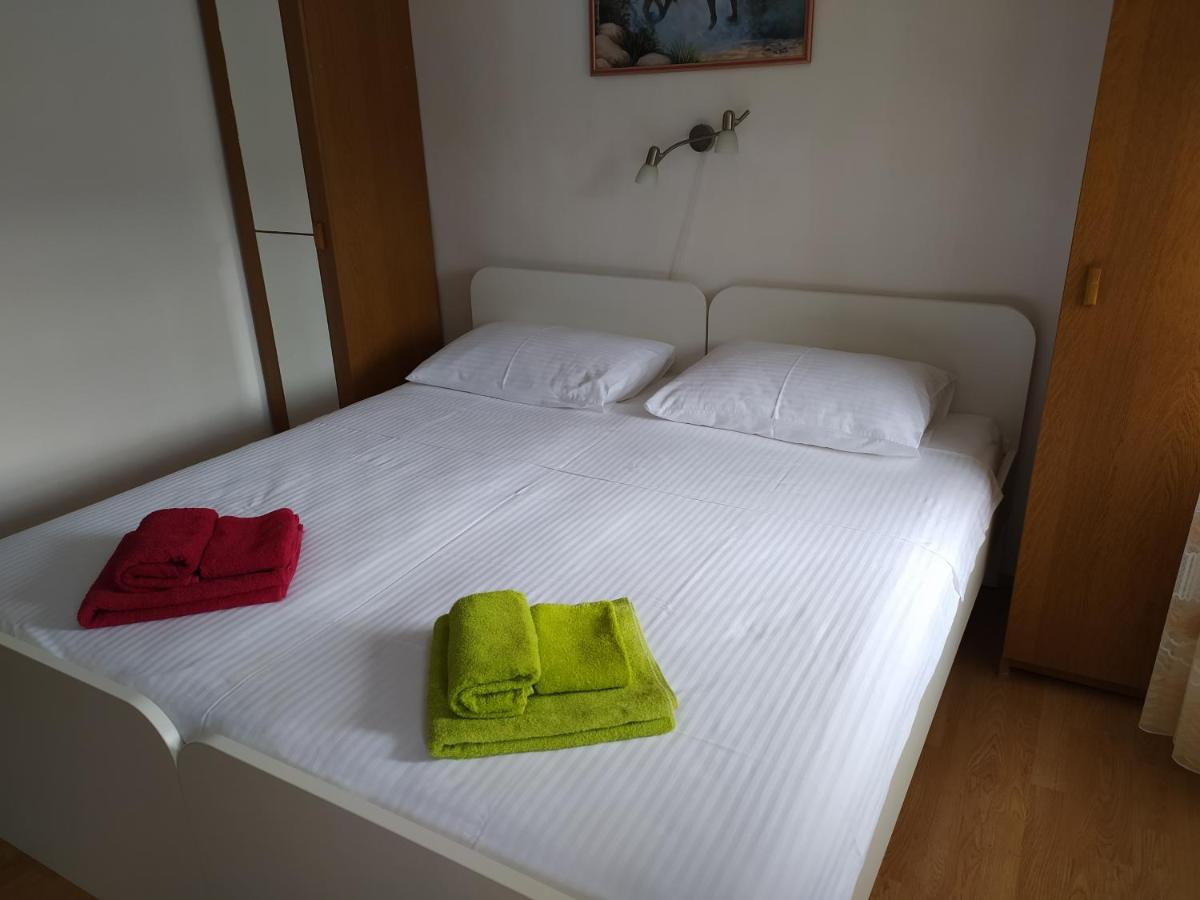 Rooms Mario Cres Buitenkant foto