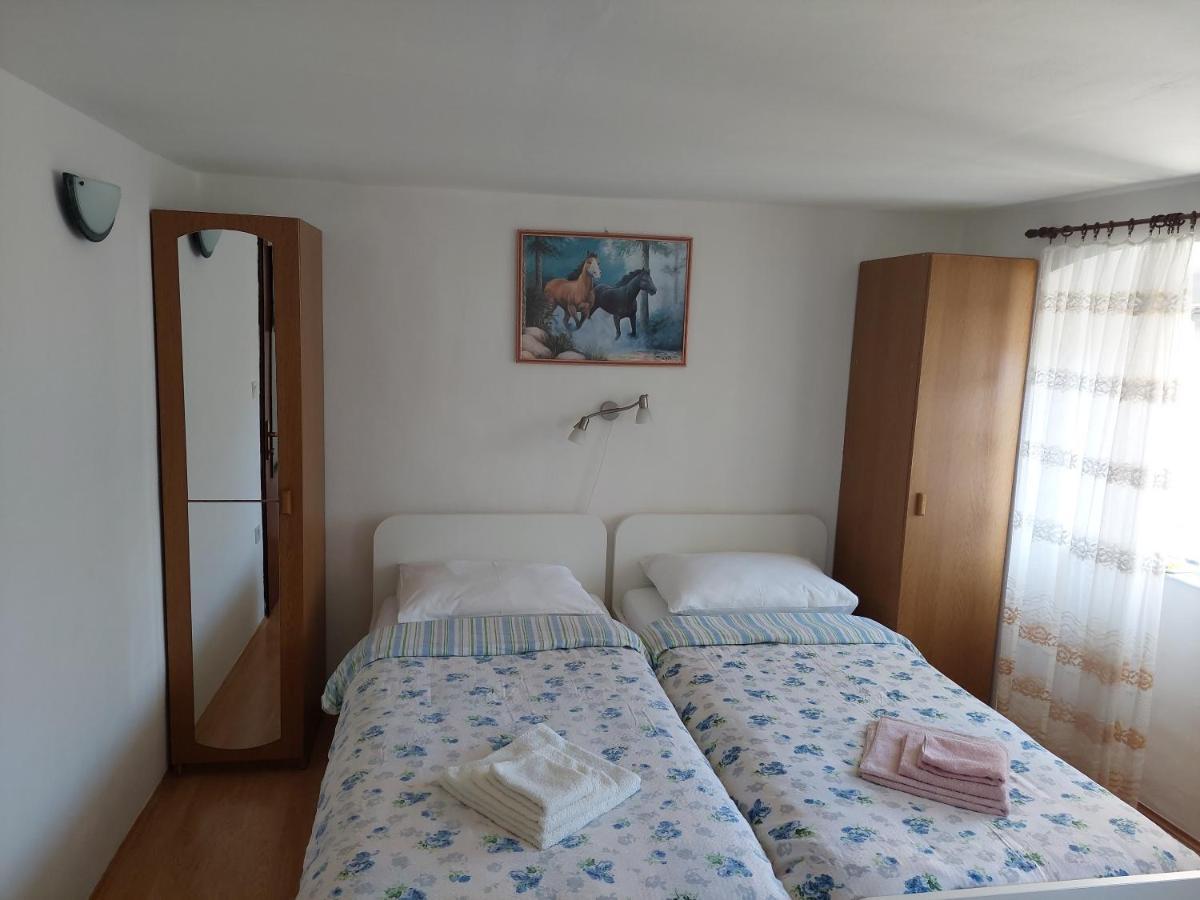 Rooms Mario Cres Buitenkant foto